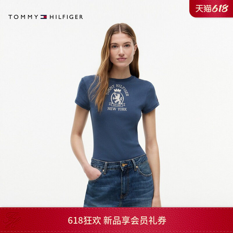Tommy26夏季新款女装纯棉美式复古徽章印花辣妹修身短袖上衣T恤