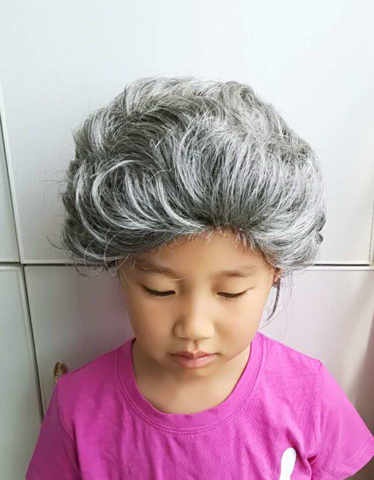 儿童小孩子扮演老婆婆老奶奶老头老太太花白假发男女白头发短卷发