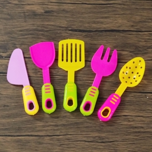 儿童过家家迷你餐具拼色小刀煎铲漏勺幼儿园早教小摆件叉子铲子