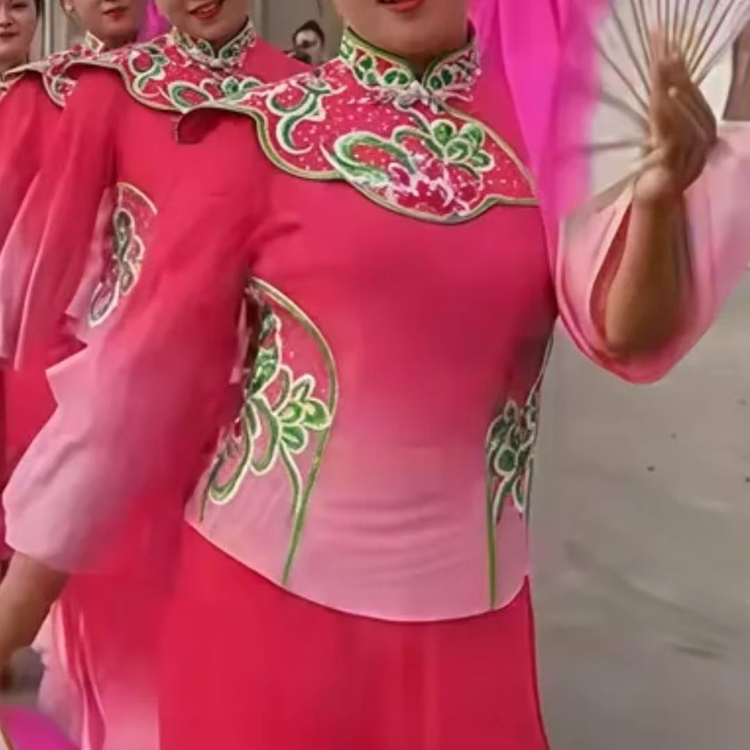 2025新款秧歌舞蹈服装扇子舞广场舞服喜庆迎亲表演服妈妈团中国风