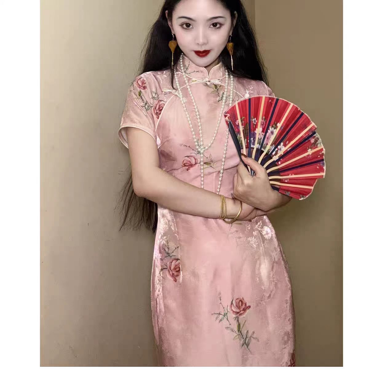 新中式日常缎面旗袍复古性价比高