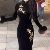 秋冬新款 刺绣旗袍改良连衣裙丝绒尊为金竹 黑色旗袍长袖 高级新中式