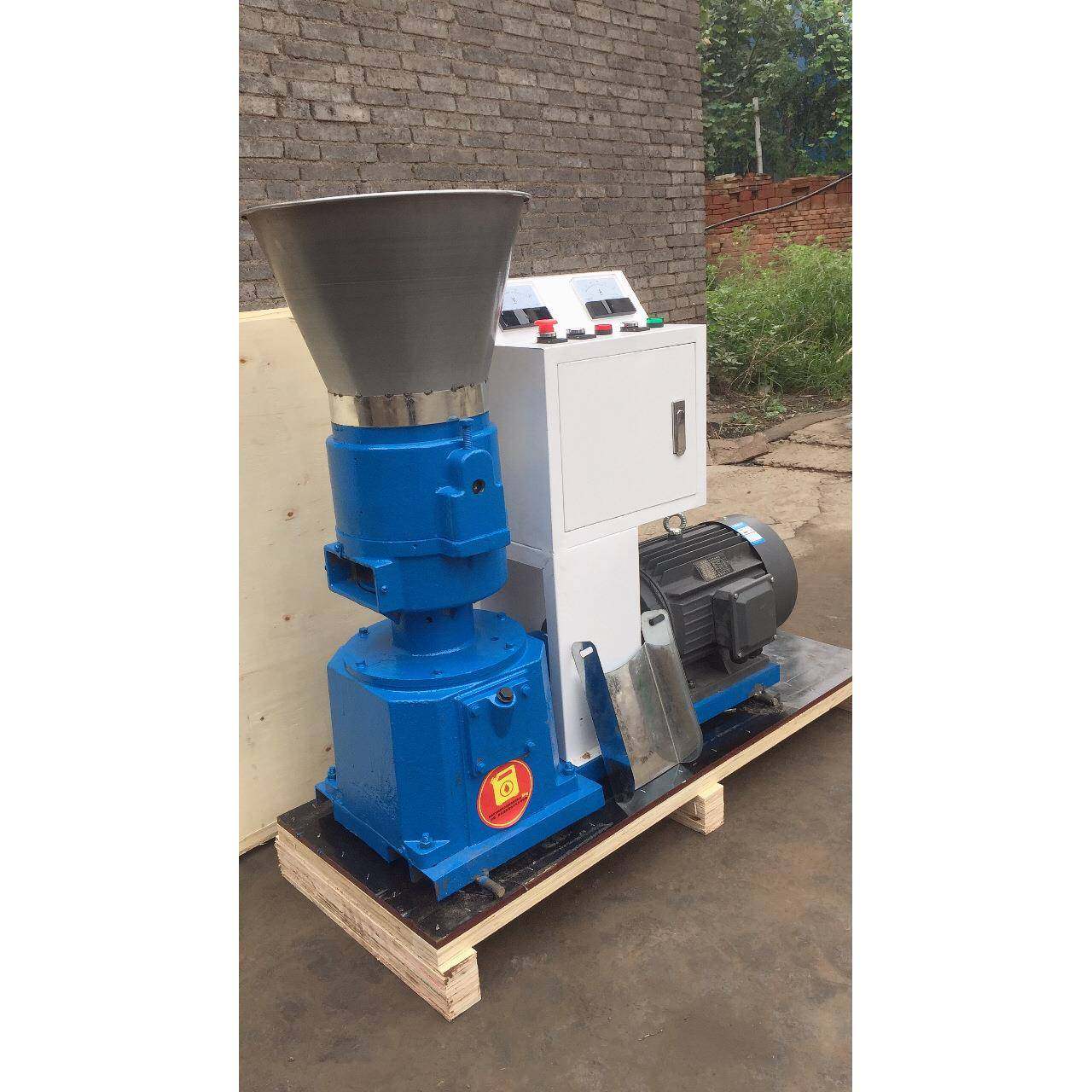 光辉饲料颗粒机,鸡颗粒饲料机,牛羊饲料制粒机,饲料颗粒机,畜牧/养殖物资,特种养殖设备,淘宝优惠券,粉丝福利购,淘宝优惠卷