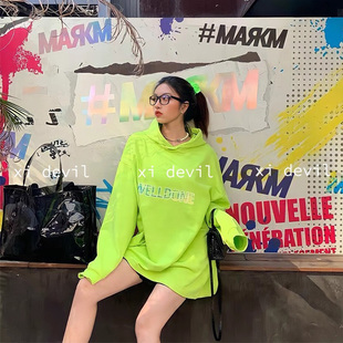 we11doneshark明星baby同款荧光绿连帽渐变字母logo印花宽松卫衣