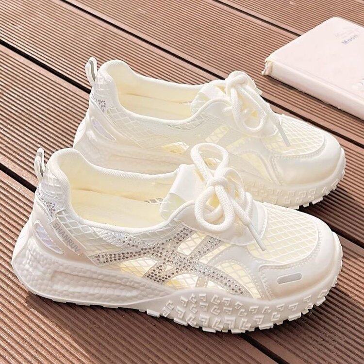 2026夏季爆款小白鞋女透气网面软底不累脚休闲运动德训鞋配裙子
