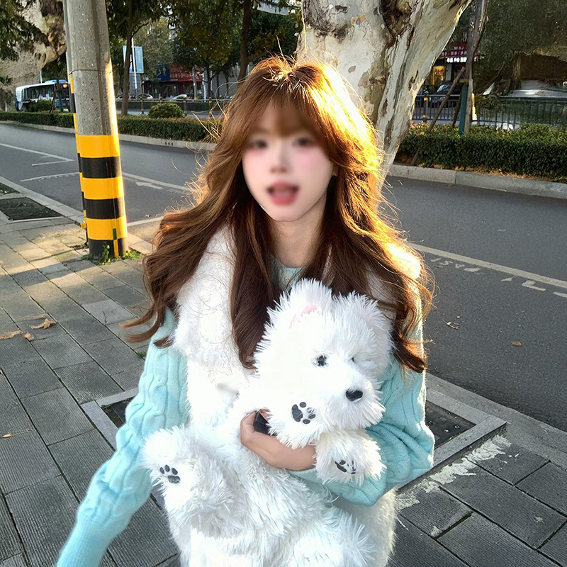 薄荷绿毛衣+背心马甲外套