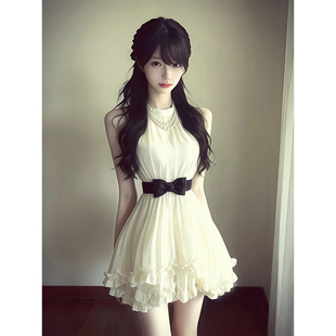 早春温柔古着风甜美挂脖无袖 短裙 蝴蝶结收腰显瘦连衣裙木耳边修身