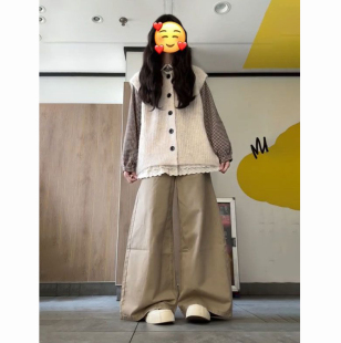 两件套 搭配马甲毛衣开衫 早秋复古时尚 温柔氛围感蕾丝拼接格纹衬衫