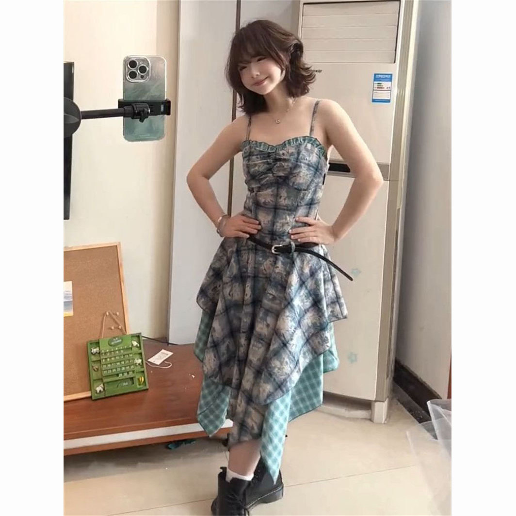 夏季法式不规则格子吊带连衣裙女学生甜美小个子扎染收腰显瘦短裙