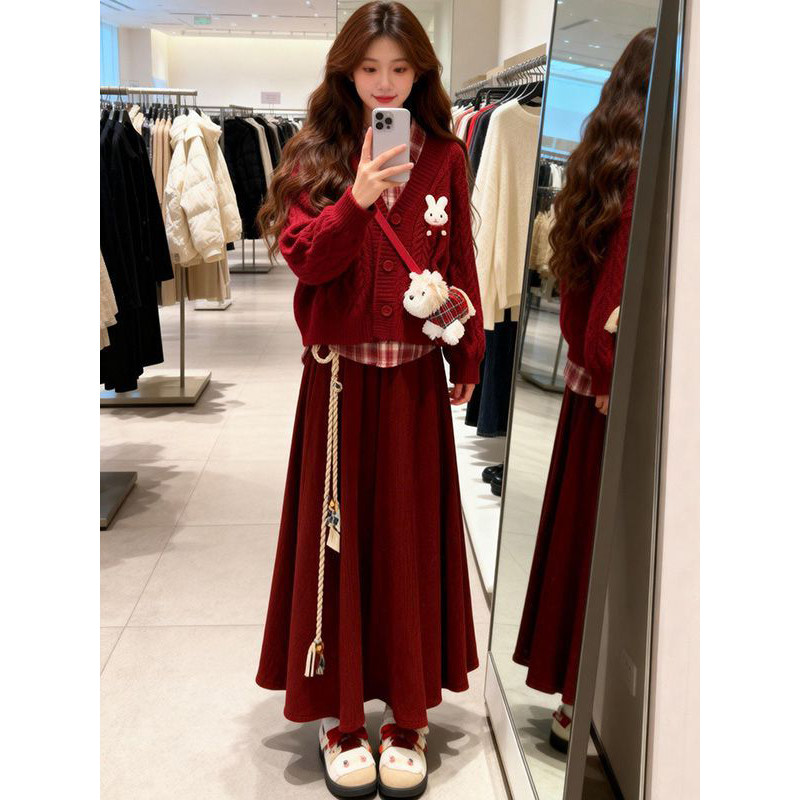 新年温柔甜妹风格纹衬衫+软糯v领套头毛衣+红色半身长裙三件套装,女装/女士精品,时尚套装,淘宝优惠券,粉丝福利购,淘宝优惠卷