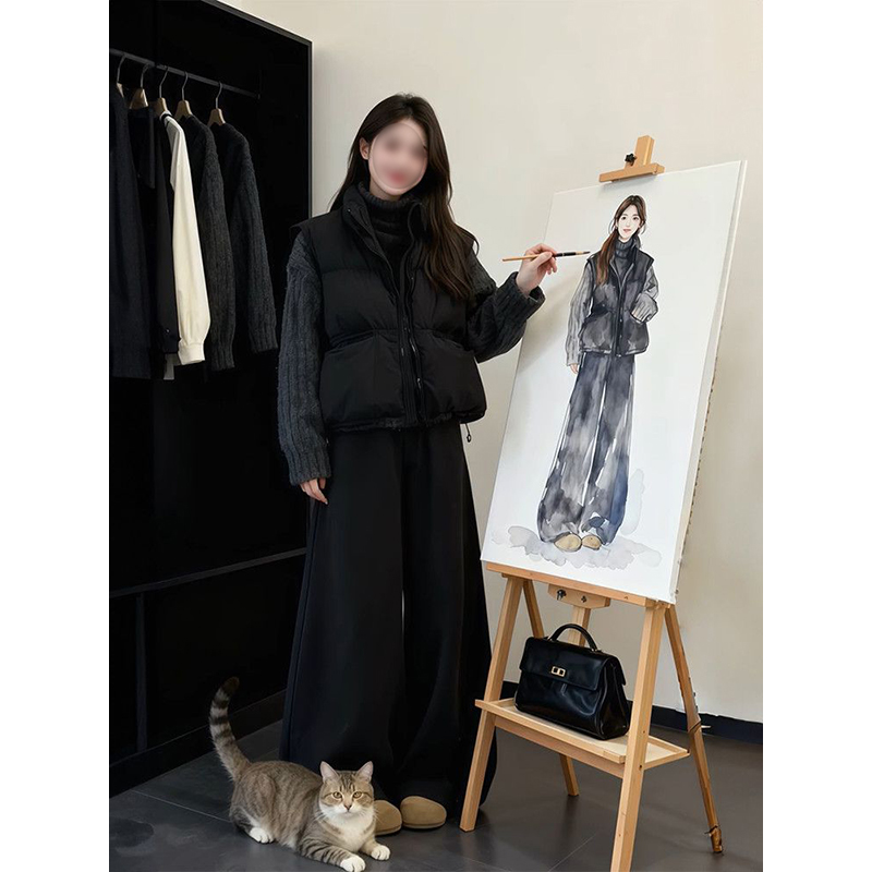 高领针织毛衣+马甲背心棉服