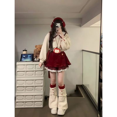 套头短款上衣+红色花边半身裙