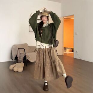 高腰半身裙两件套装 绿色针织毛衣 复古温柔风蕾丝花边打底衫 法式