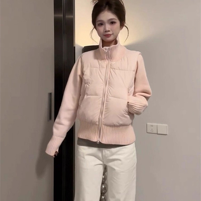 粉色立领针织拼接袖棉服