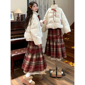 法式 温暖甜美风米白色立领印花棉服搭配高腰宽松格纹长裙两件套装