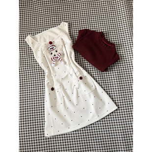 法式温柔甜妹可爱小狗杏色波点背心短裙搭配红色针织上衣两件套装