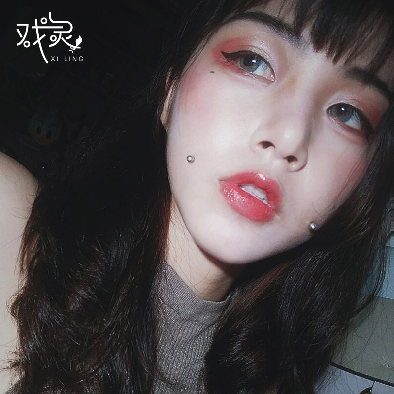 不打孔女无洞恶魔唇钉