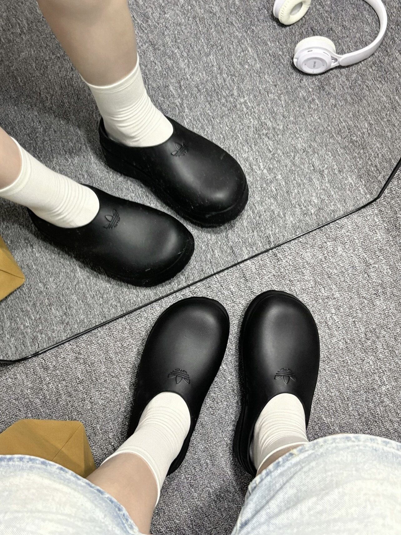 Adidas阿迪达斯AdiFom纯黑厨师鞋穆勒鞋女款厚底增高拖鞋 IE4626