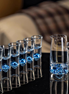 高档蓝山白酒杯分酒器家用套装轻奢水晶玻璃子弹杯小酒杯一口杯