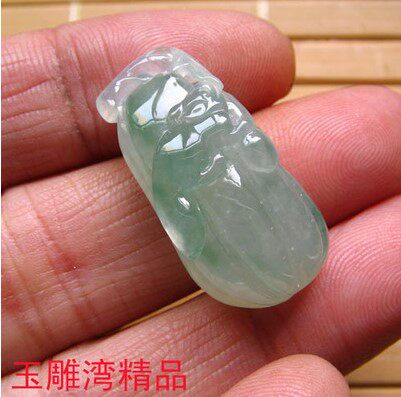 玉雕湾天然翡翠冰种福瓜吊坠挂件