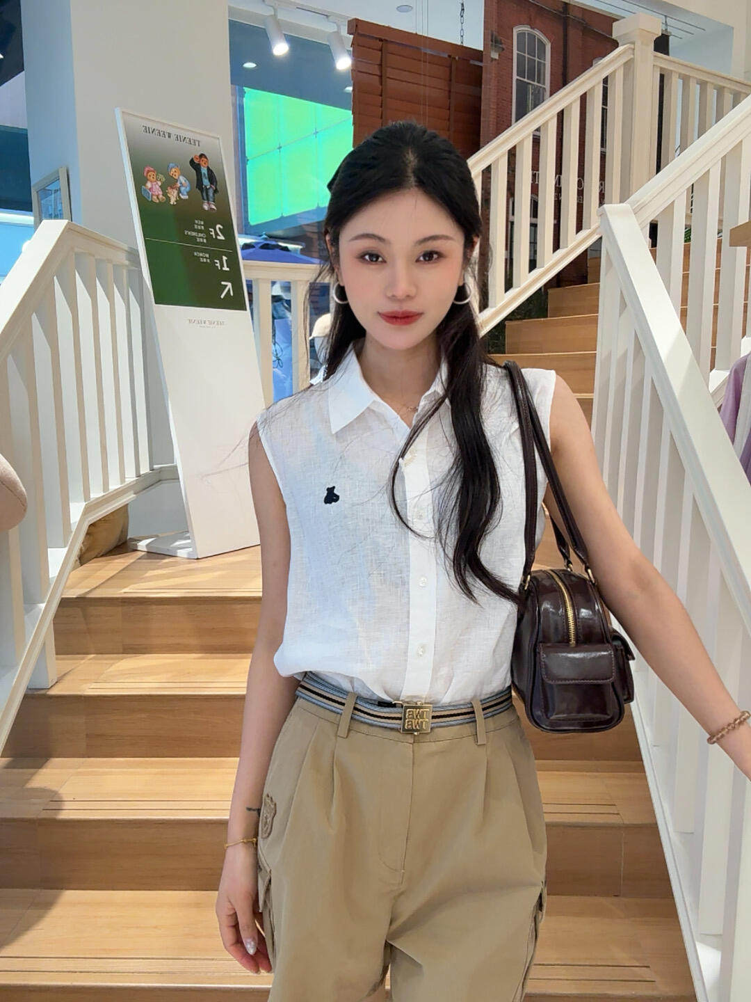 亚麻tw小熊熊家女无袖衬衫26夏时尚利落POLO领气质高级感百搭衬衣