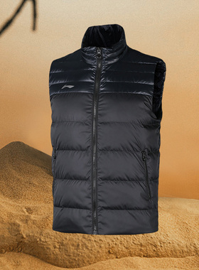 李宁正品男款冬季足球系列舒适常规时尚休闲运动羽绒马甲AMRM013