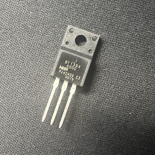 全新原装 BT139X-600G BT139X-600 16A/600V TO-220 双向可控硅