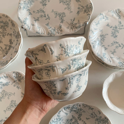 蓝色线描花卉饭碗高级感家用碗碟套装陶瓷碗具小众米饭碗小碗汤碗