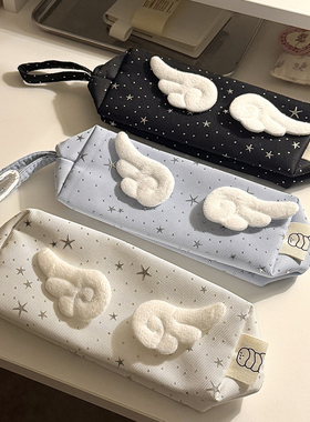 蓝色翅膀笔袋2026款日韩风高颜值女孩文具袋大容量简约ins铅笔盒