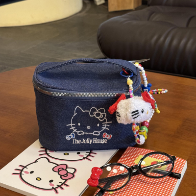 牛仔布包化妆包大容量可爱手提收纳包外出便携小型化妆品收纳袋女