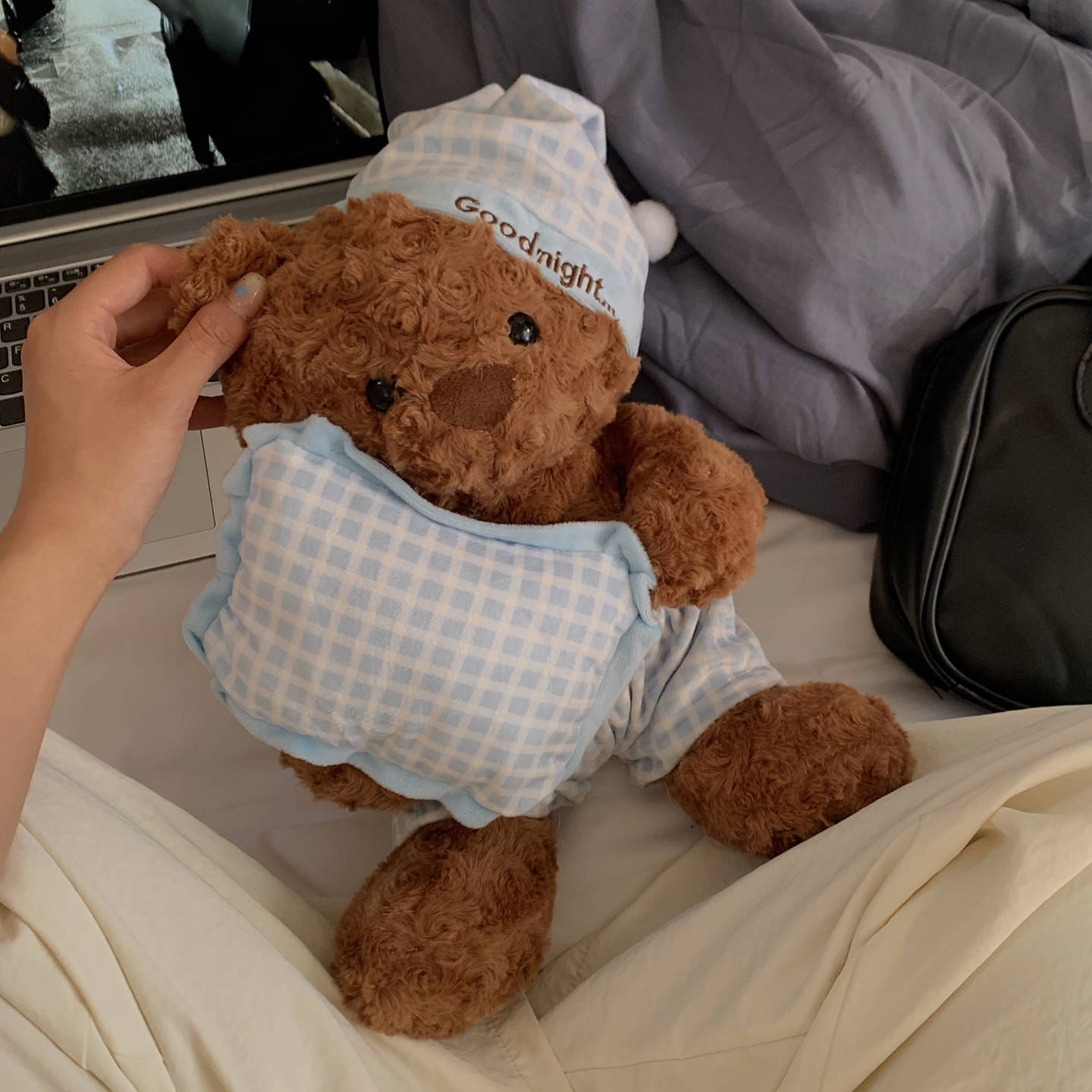 小熊玩偶睡觉抱毛绒玩具可爱安抚公仔娃娃送女友闺蜜情侣生日礼物
