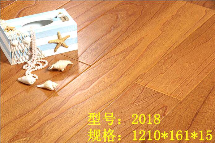榆木多层实木复合地板15mm锁扣浮雕家用卧室地热地暖大自然E0环保