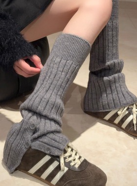 2025新款配靴子灰色堆堆袜套女款秋冬针织保暖腿套纽扣开叉小腿袜