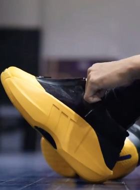 ADIDAS阿迪达斯正品 CRAZY IIINFINITY 运动复古篮球鞋 IG6157