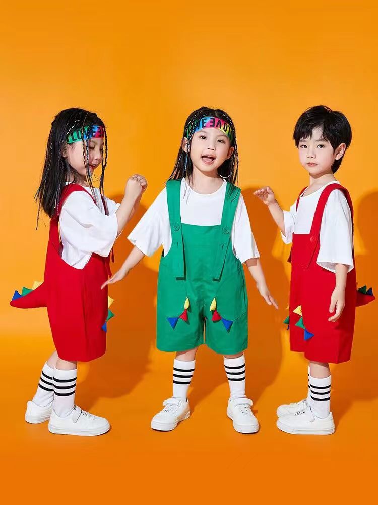 彩色幼儿园毕业季照服装啦啦队表演男女童班服糖果背带裤演出服