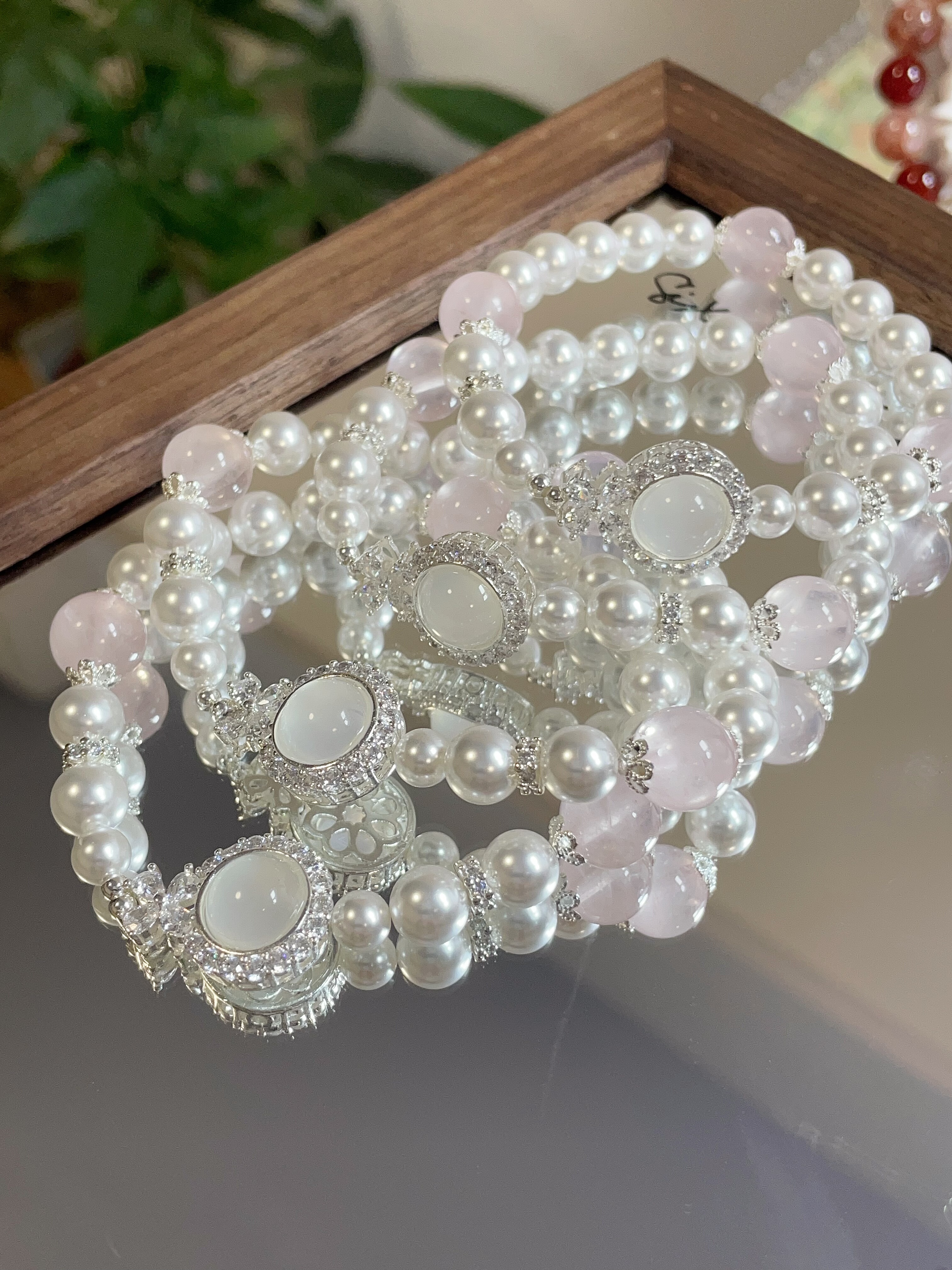 09在逃公主-贝珠-粉水晶设计款