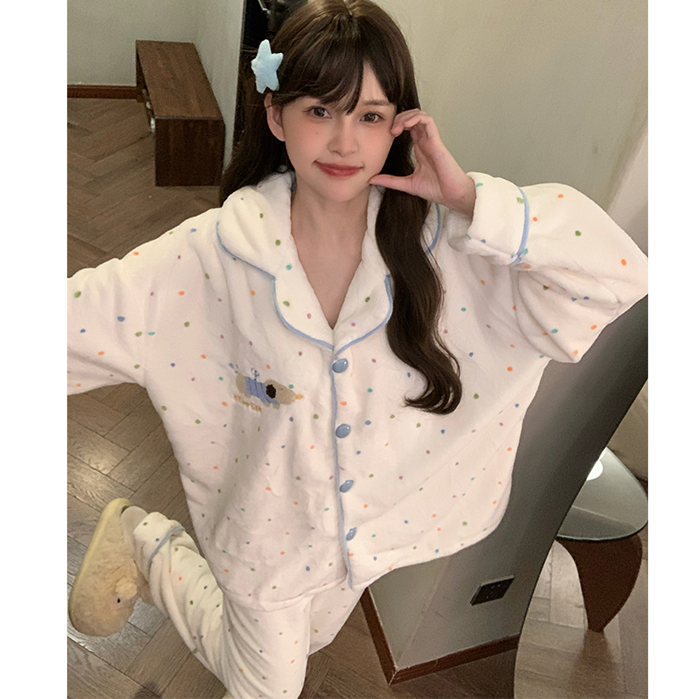 珊瑚绒睡衣女冬波点小狗加厚套装