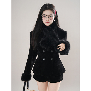 拼毛毛双排扣西装套装女 矜贵千金高腰短裤 冬装韩剧财阀风两件套