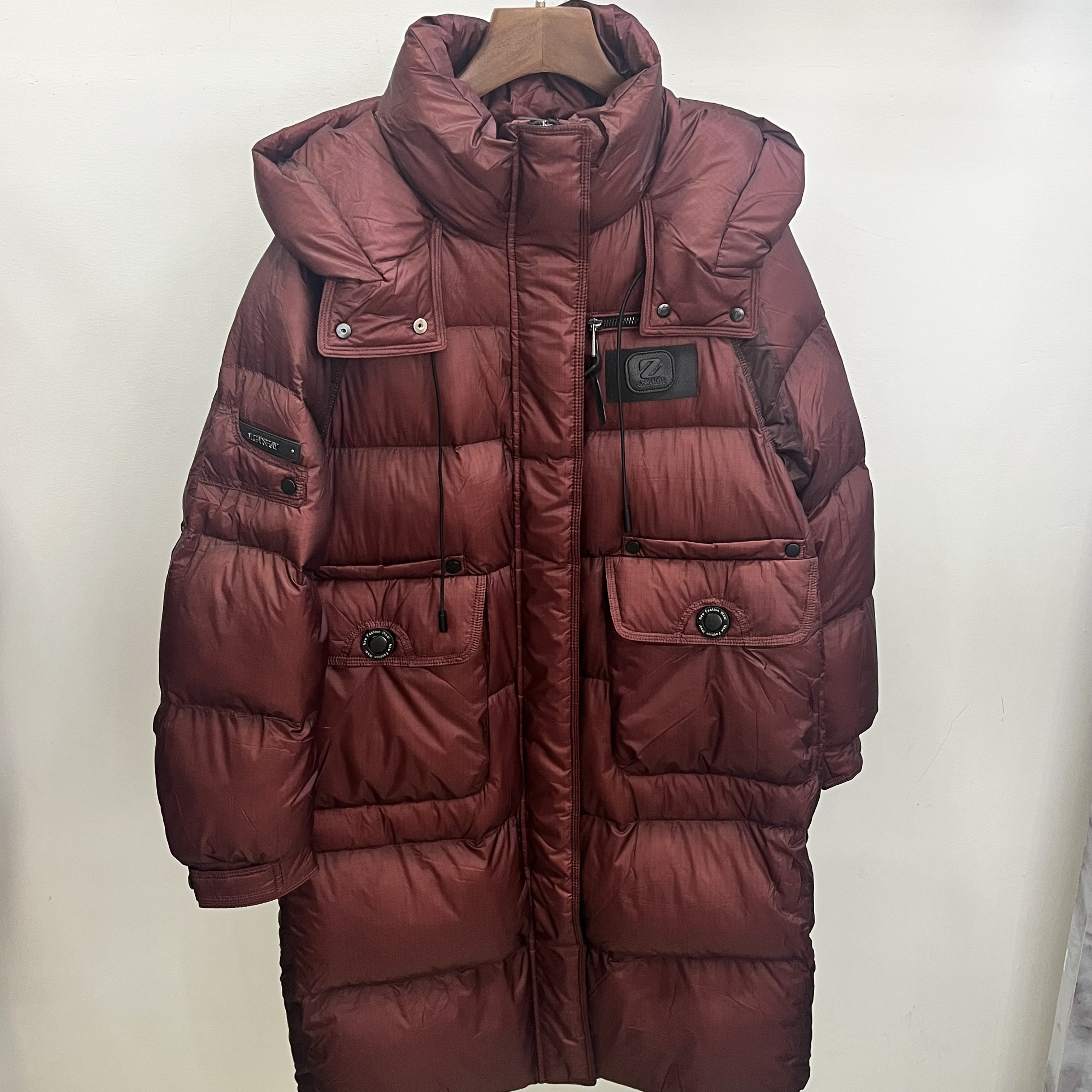 白鸭绒服女士长款红色羽绒服保暖