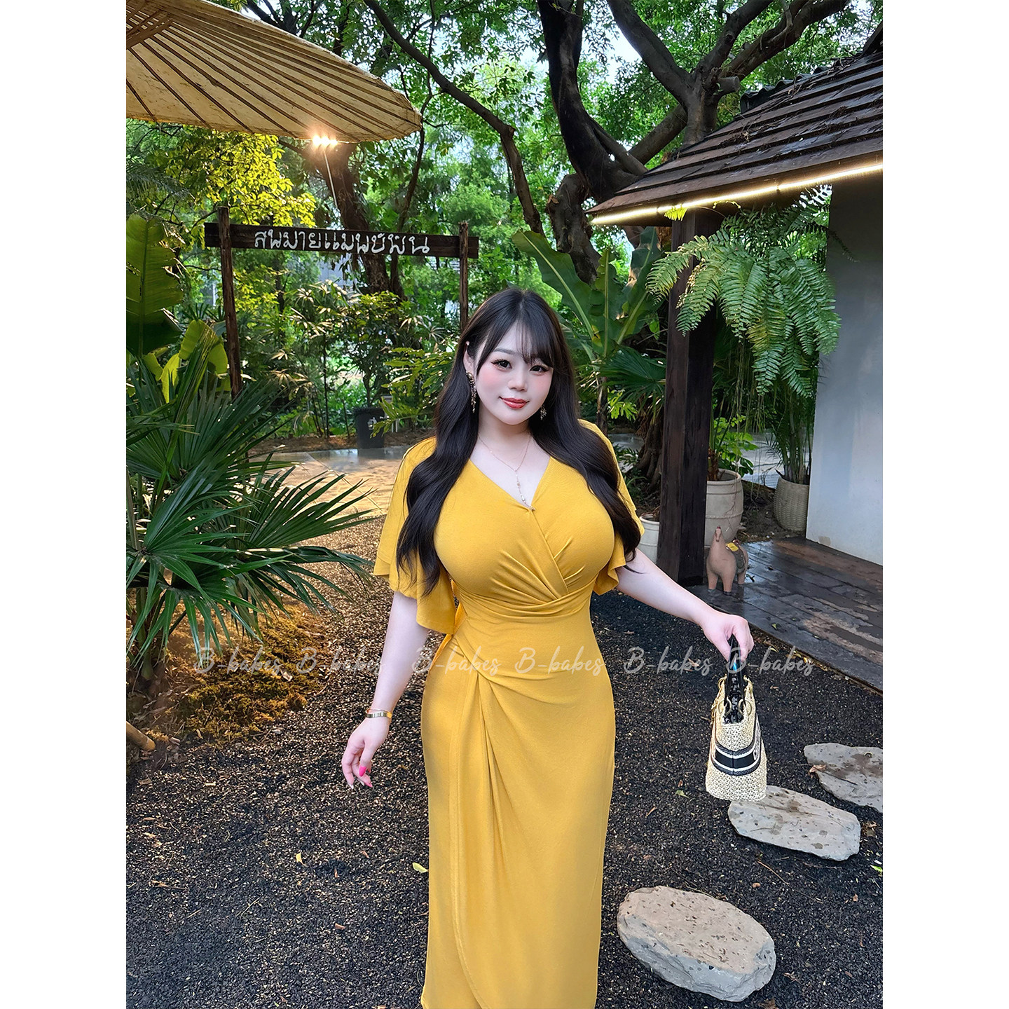 Babes【柔曼身姿】大码胖mm气质贵气荷叶袖V领收腰褶皱包臀连衣裙