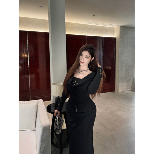 Bbabes【复古千禧】大码性感辣妹荡领抹胸假两件铆钉修身显瘦上衣