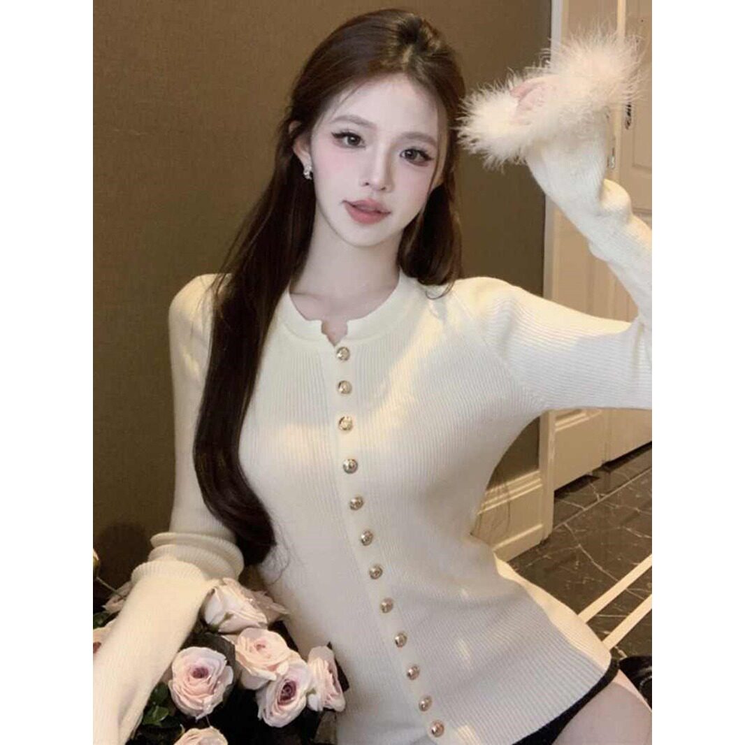 小香风甜美简约圆领毛毛拼接灯笼袖毛针织衫女秋冬修身打底衫上衣