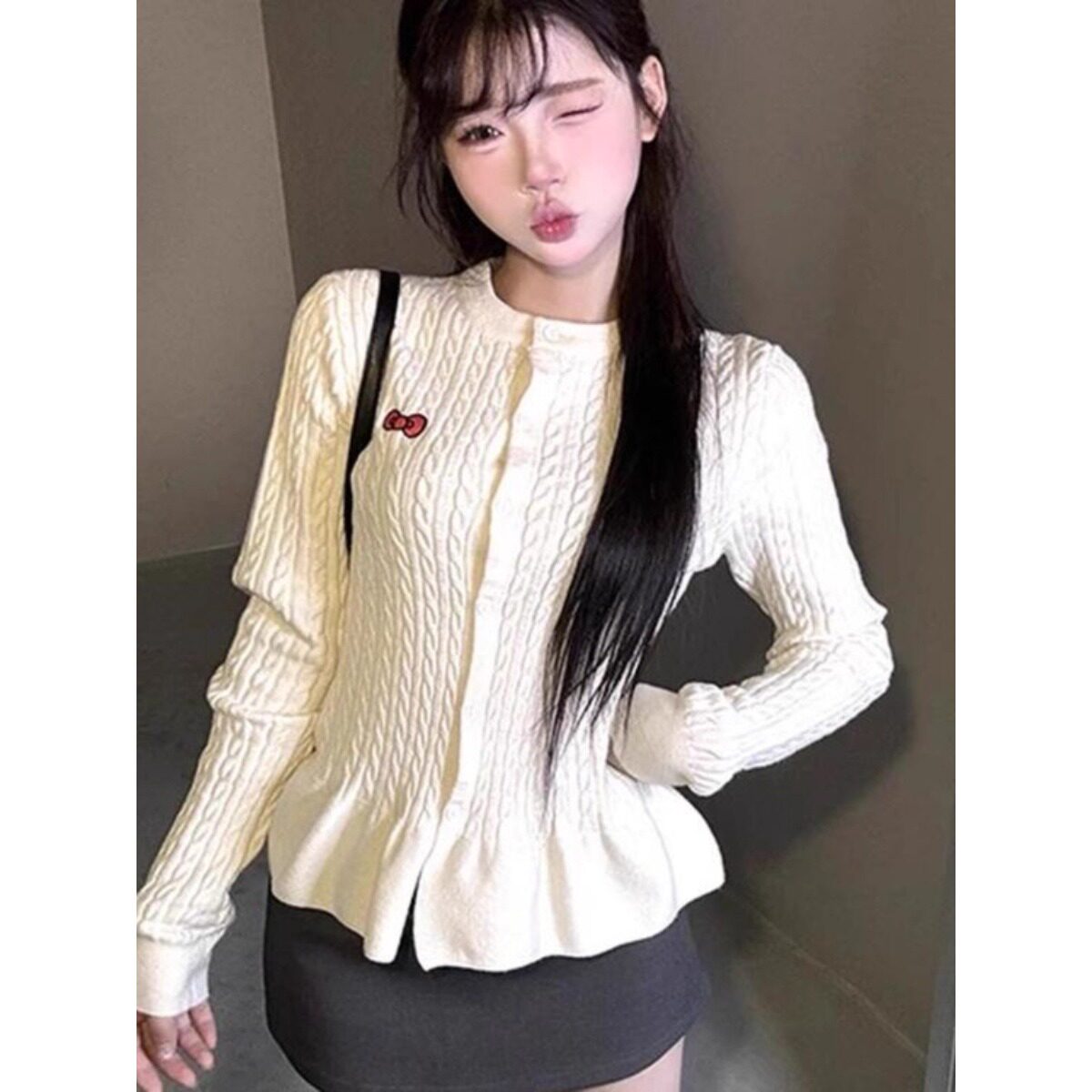 包芯纱洗水蝴蝶结针织开衫韩系麻花女秋冬花边内搭毛衣短款上