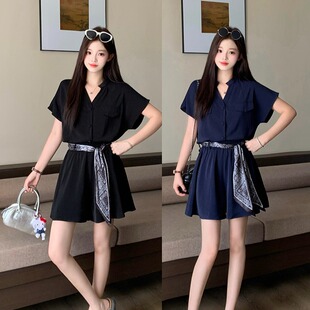 月朵依大码女装~夏季新款胖mm气质时尚v领短袖小衫飘带短裤套装
