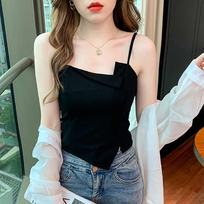 设计感不规则黑色吊带背心女外穿2023新款小个子西装内搭甜辣上衣,女装/女士精品,背心吊带,淘宝优惠券,粉丝福利购,淘宝优惠卷