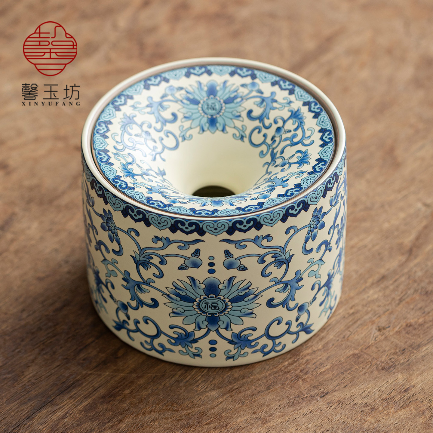 青花缠枝莲陶瓷烟灰缸带盖防飞灰