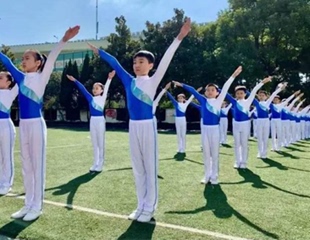 中小学生广播体操比赛服健美操团体操表演服儿童广场舞演出舞蹈服