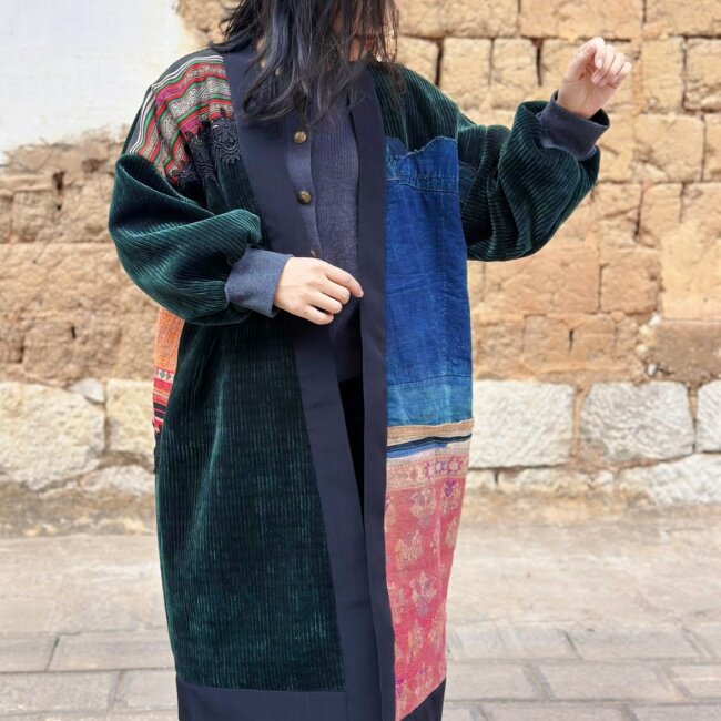 老绣棉服  坑条雪尼尔一体绒绣花外套 民族风加绒长外套