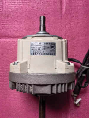 L6CBYYYL0081东芝中央空调风管机电机SIC-101CW-D8200-1
