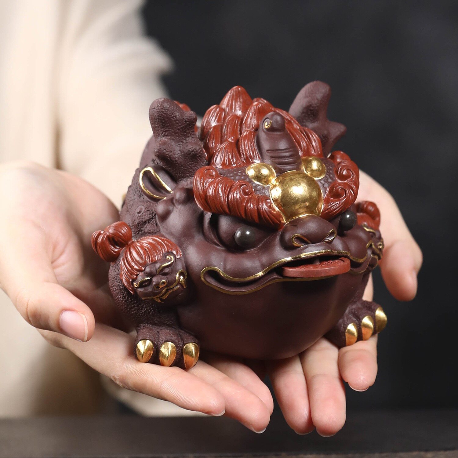 宜兴紫砂描金大金蟾茶宠原矿紫泥手工三足金蟾摆件招财茶玩功夫茶